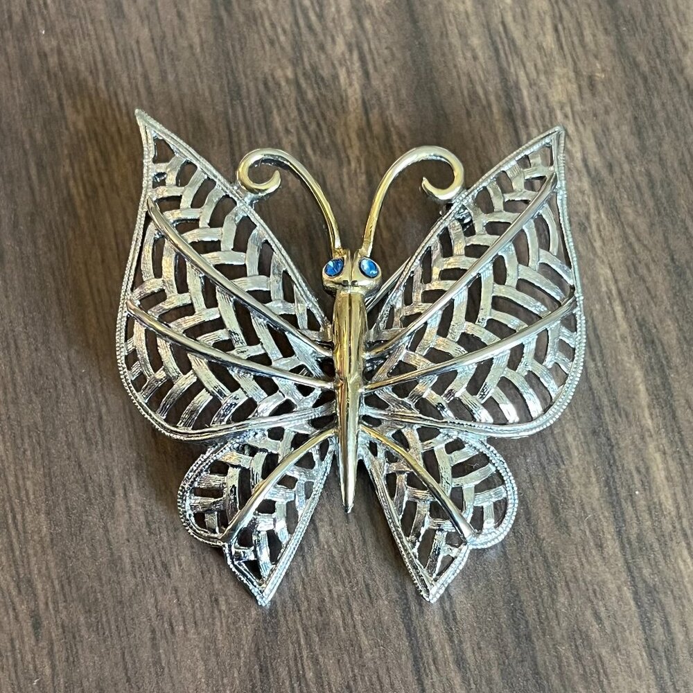 Vintage Signed AVON Butterfly Brooch Pin Silver Gold Blue Gem Eyes Retro